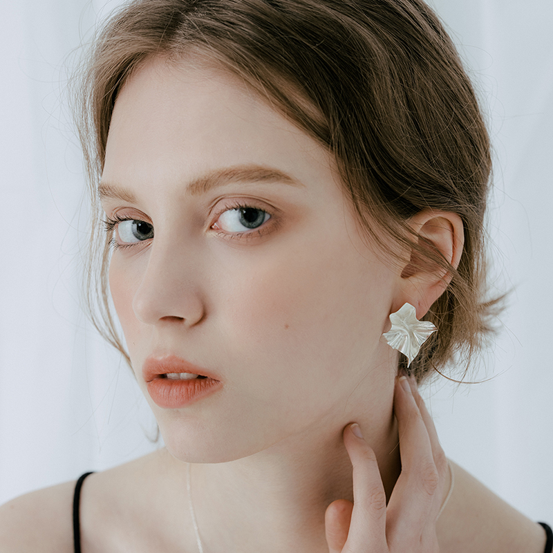 flow-and-other-e-04-68-000